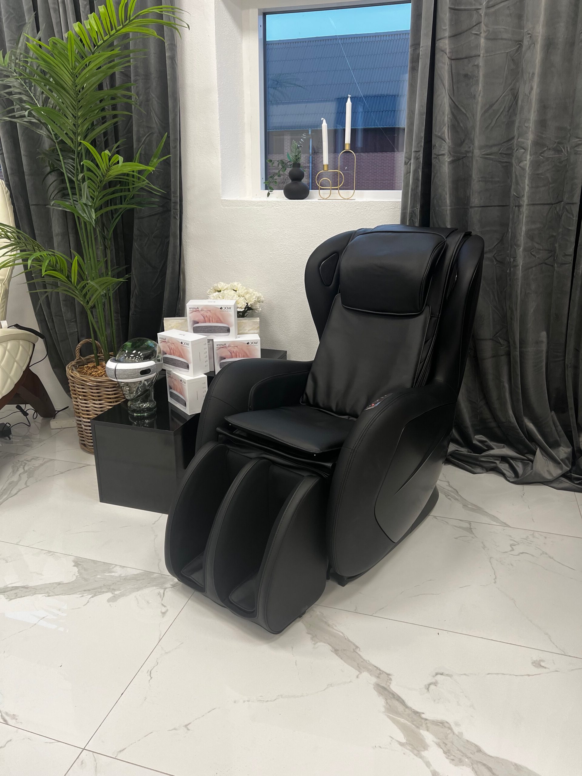 Neptun plus massage chair from World of Comfort